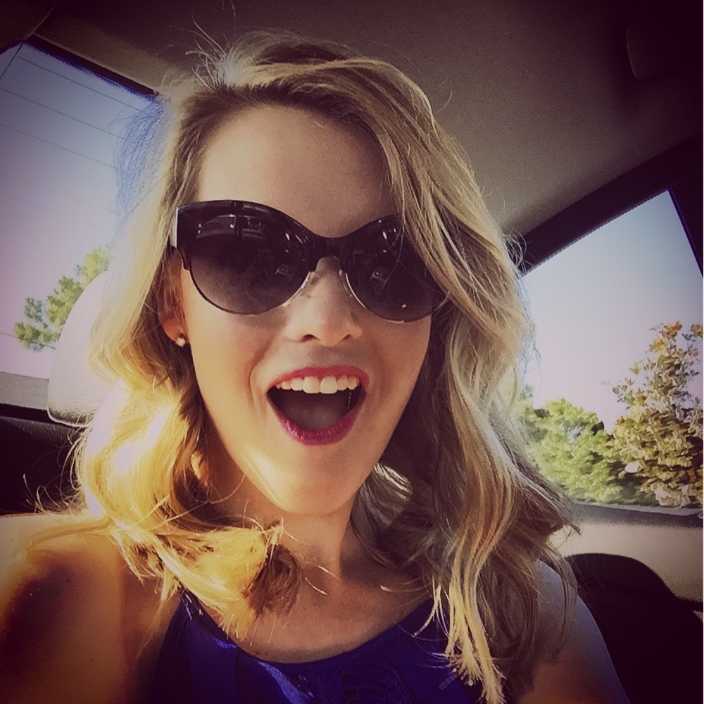 Meet your Posher, Becca